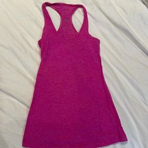 Lululemon tank - excellent condition